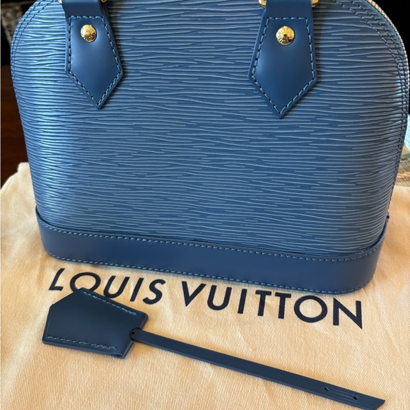 LOUIS VUITTON 💙 Blue Cowhide Clochette key Bell - Picture 9 of 11